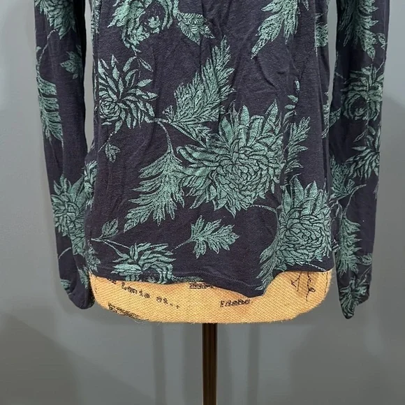 Lucky brand long sleeve size small women’s - Picture 2 of 7